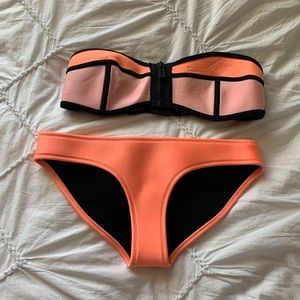 Triangl Bikini Set